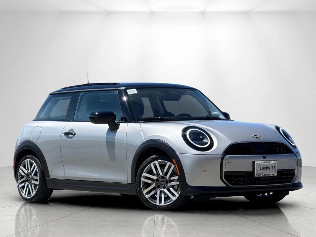 mini hardtop 2 door 2025 WMW23GD01S2W27488 image mini hardtop 2 door 2025 WMW23GD01S2W27488 image